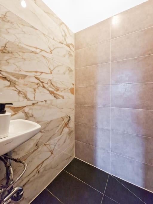 Tabor Strasse Apartment Вена Экстерьер фото