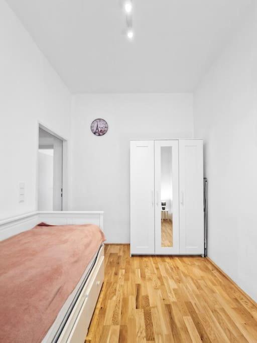 Tabor Strasse Apartment Вена Экстерьер фото