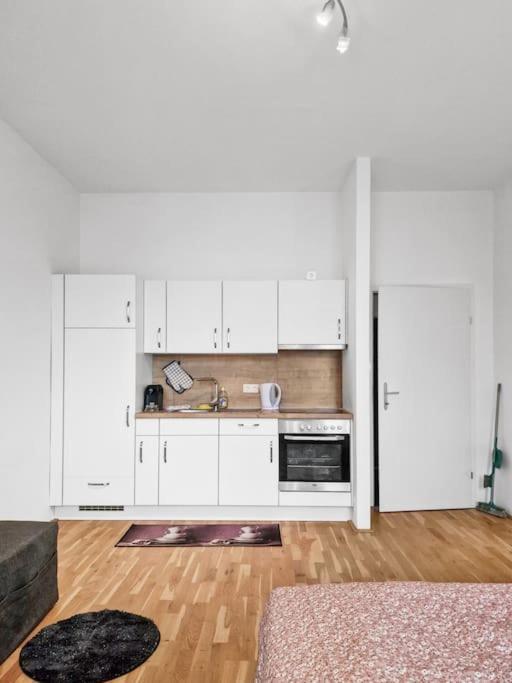 Tabor Strasse Apartment Вена Экстерьер фото
